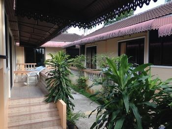 Naiyang Cottage Thalang Exterior photo